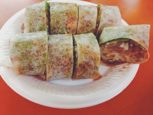 Packed with local ingredients, Popiah rolls are fresh and addictive 