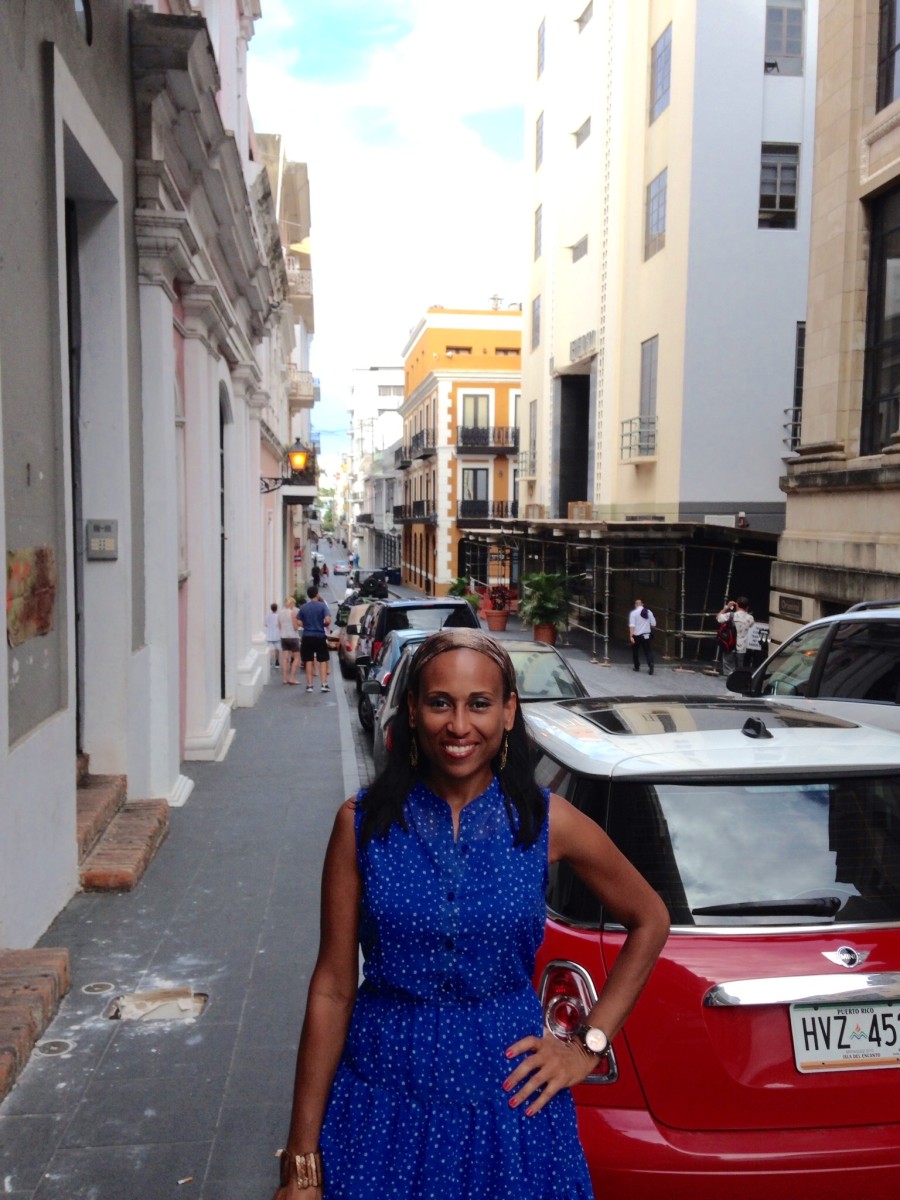 A walking food tour in Old San Juan