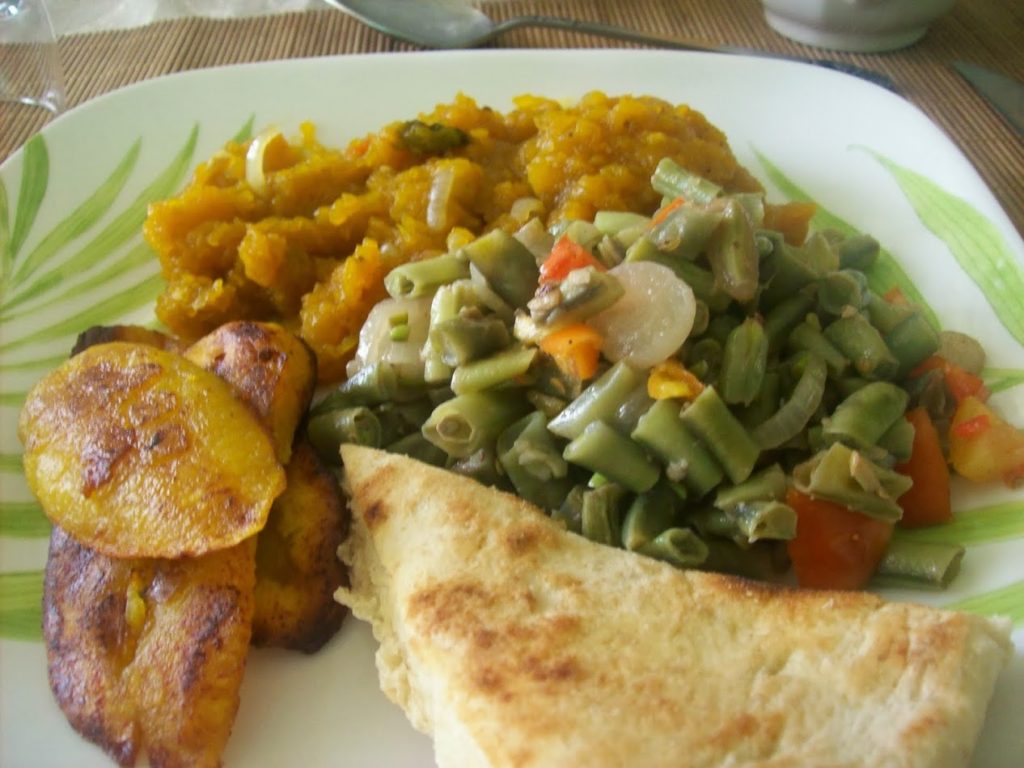 Stewed Pumpkin, Green Beans, Bread, and Fried Plantains